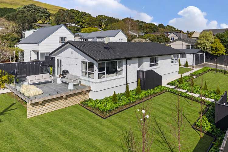 17 Ridgemount Rise Mangere Bridge_9
