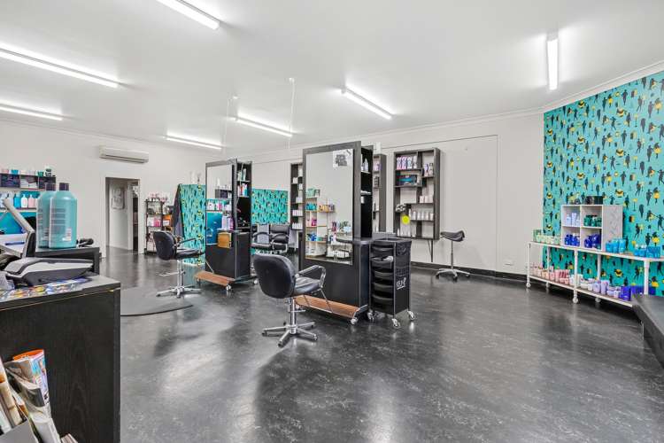 38A/B Main Road Tirau_3