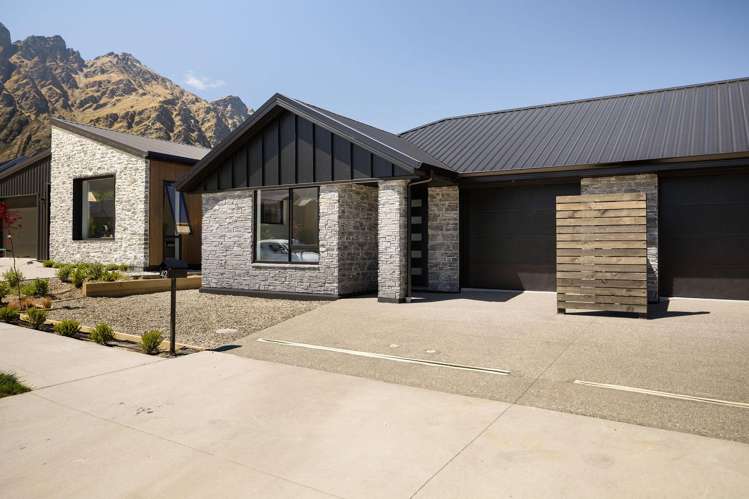 24-42 Forage Road, Hanley's Farm Jacks Point_29