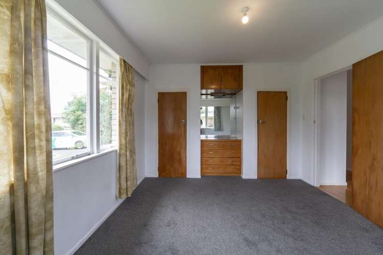 23 Greta Street Glenview_9