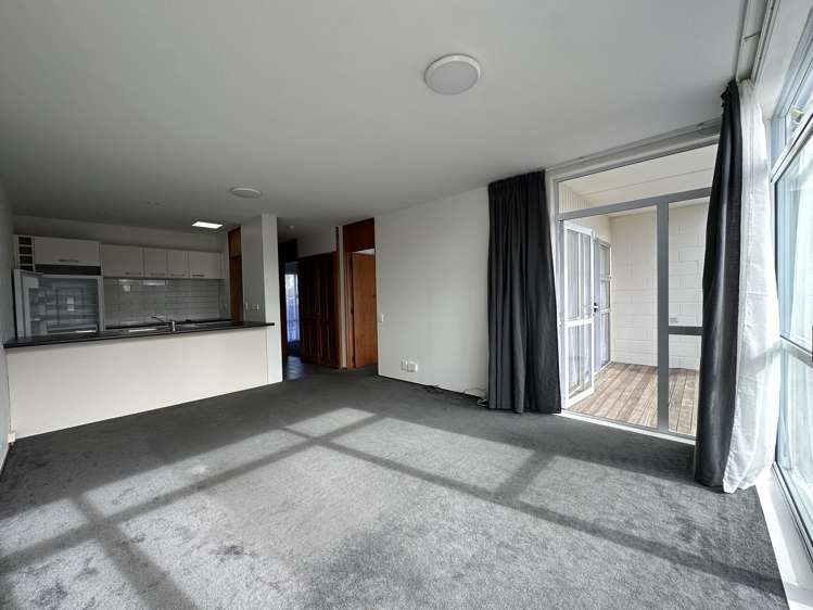 4/130a Shackleton Road Mount Eden_5