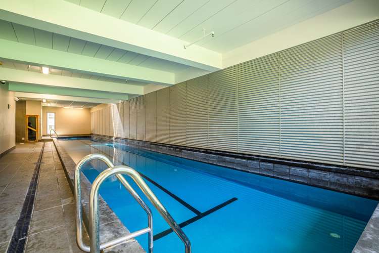 8 Joseph Banks Terrace Remuera_16