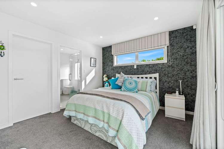 6 Orchard Terrace Riverhead_15