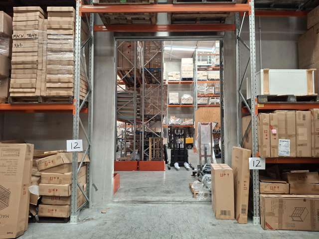 6 & 7/30 Foundry Road Silverdale_2