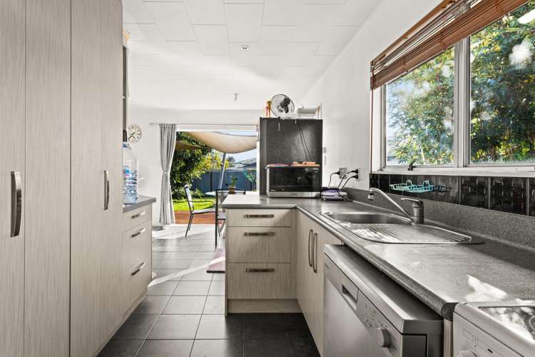 453 Kennedy Road Pirimai_2