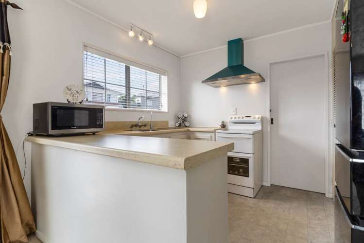 1/8 Keeney Court Papakura_9