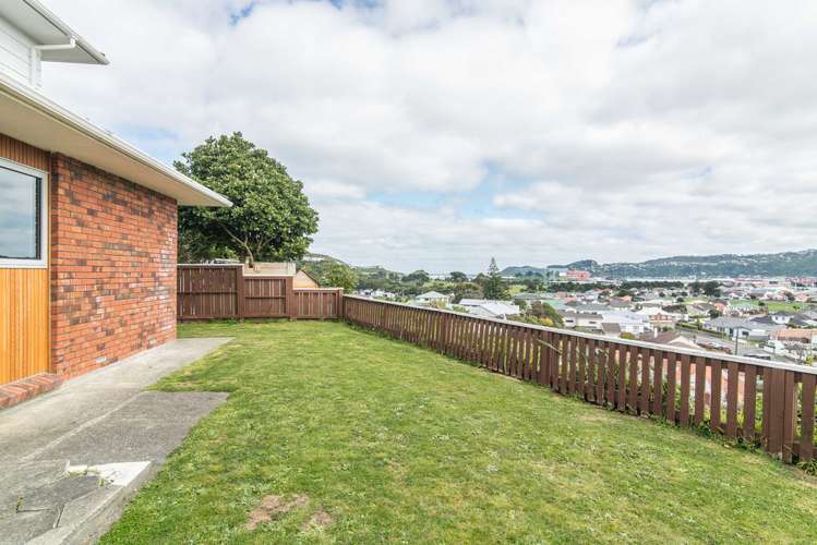 20 Westview Grove Miramar_16