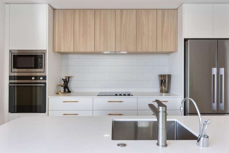 18 Atutahi Street Hurdon_5