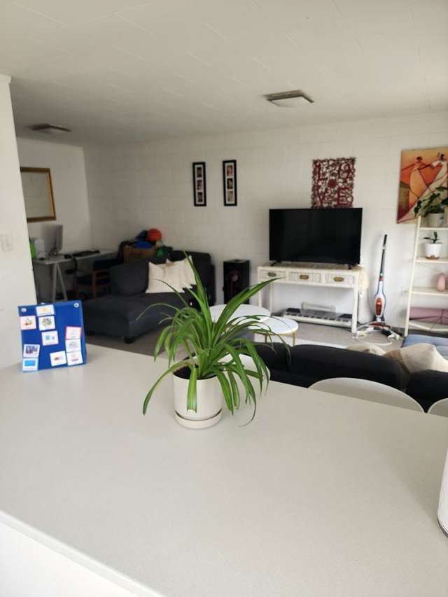 6/15 Coates Street Hamilton East_4