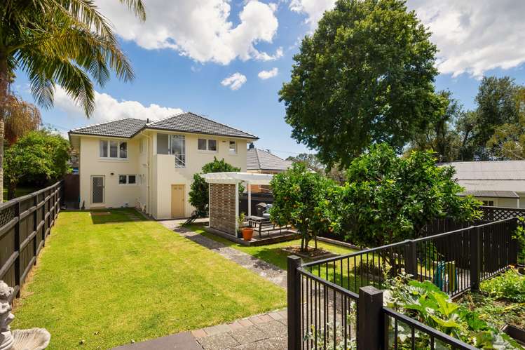 2a Summit Drive Mount Albert_25