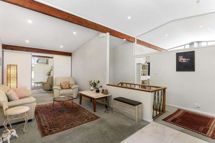 20 Collier Avenue Karori_16