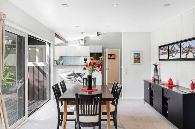 13 Tyrian Close Half Moon Bay_9