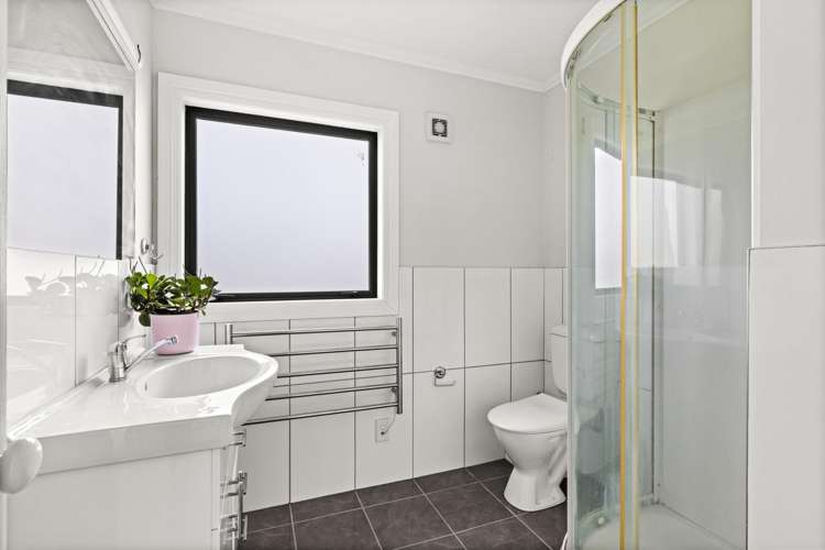 26 Hetley Crescent Taradale_17