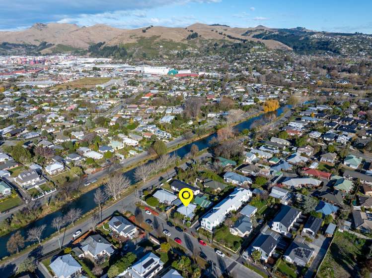 114 Wildberry Street Woolston_26