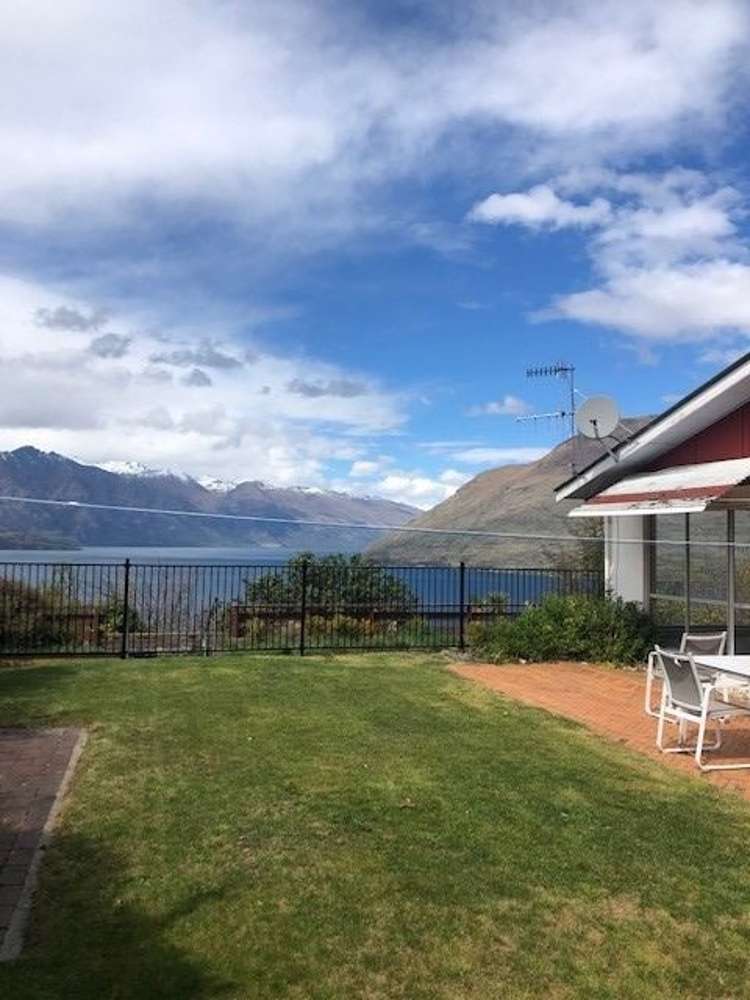 171 Fernhill Road Fernhill/Sunshine Bay_0