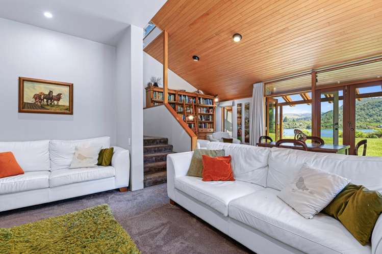 591 Spencer Road Lake Tarawera_12