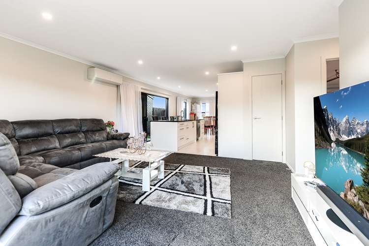 19 Couldsack Avenue Chartwell_8