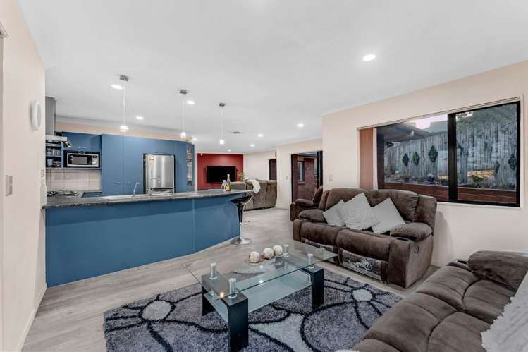 6 Cairnsvale Rise Manurewa_2