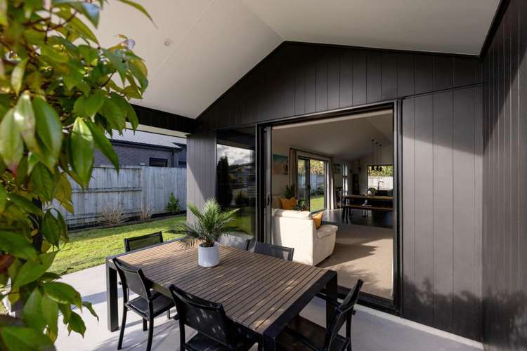 57 Pakanga Grove Pyes Pa_19