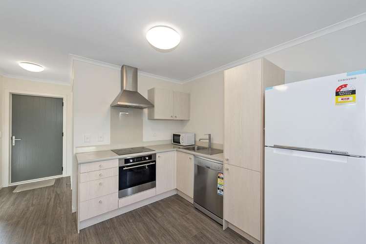 2 Chiefs Court 1074_3