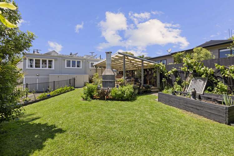 16 James Street Raglan_47