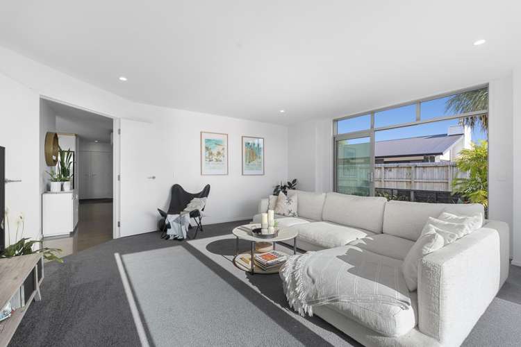 5 Piper Way Glen Avon_13
