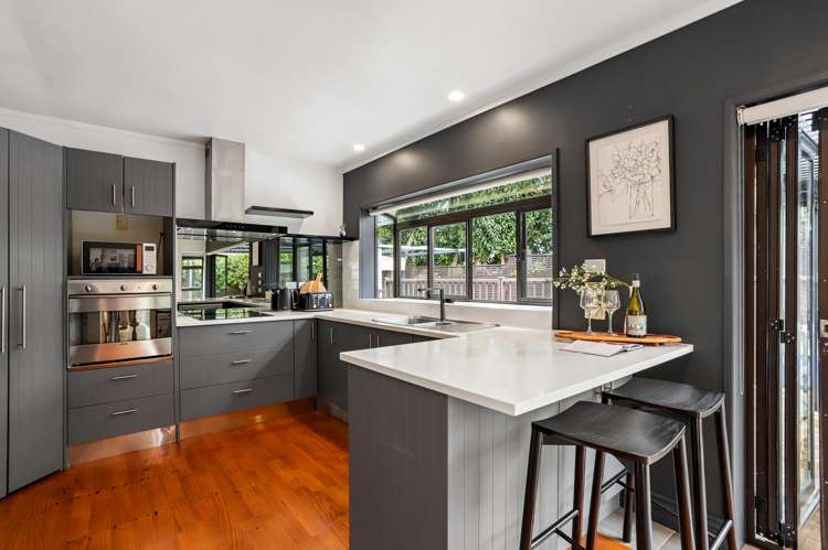89A View Road Henderson_17