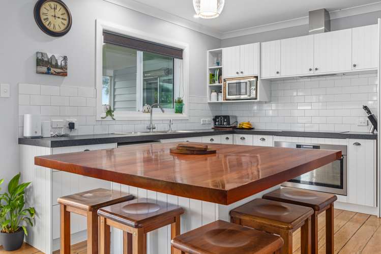 199 Paroa Road Coastlands_4