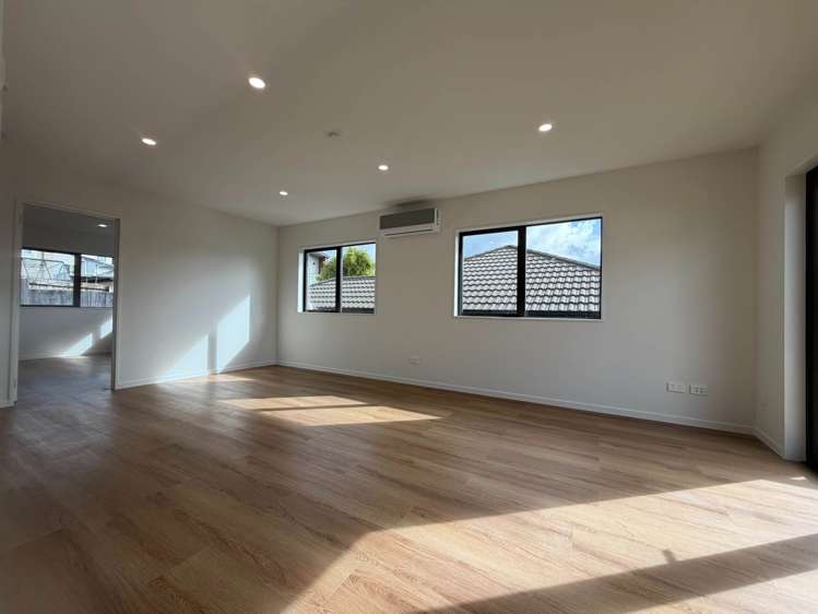 27B Simpson Road Ranui_5