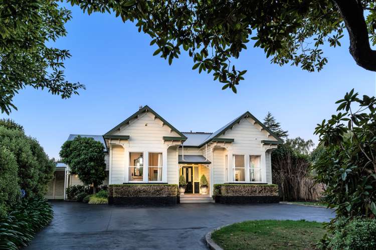 16 Bond Street Marton_0