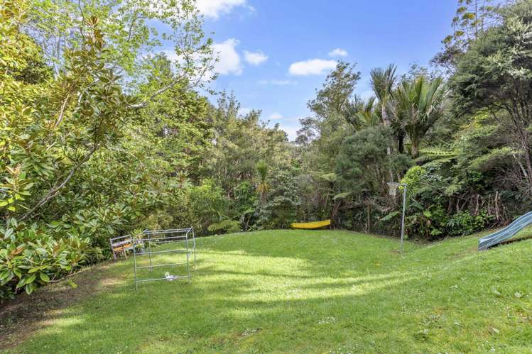 57 Kauri Point Road Laingholm_5