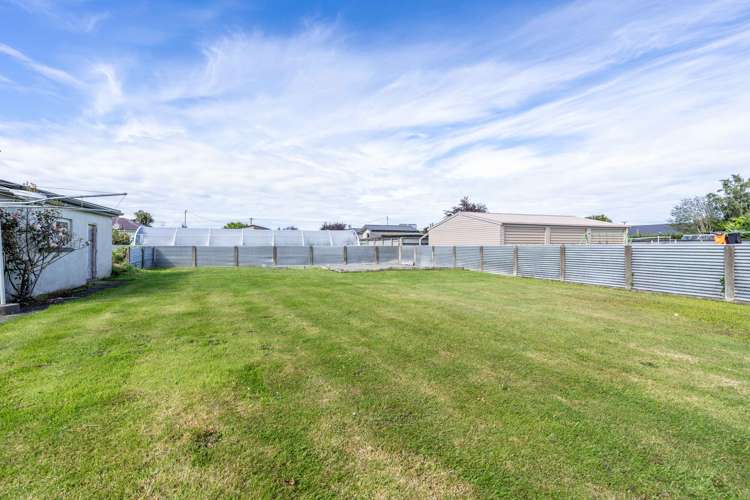 75 Albert Street Winton_18