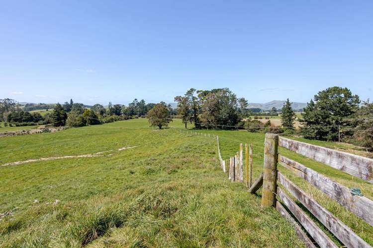 61 Church Road Dannevirke_9