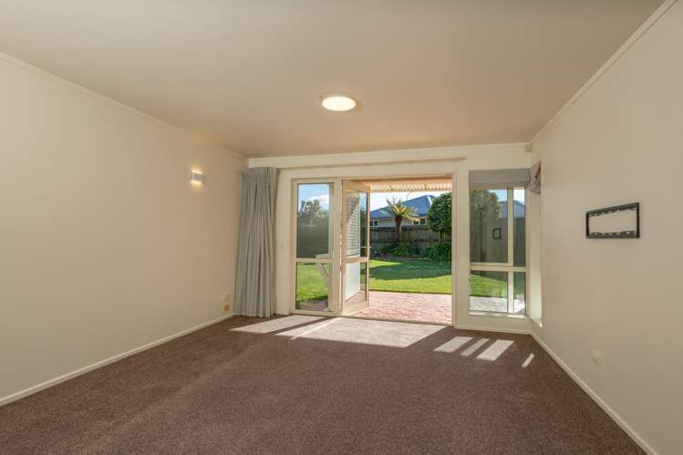 8 Elsa Kidson Court Stoke_6