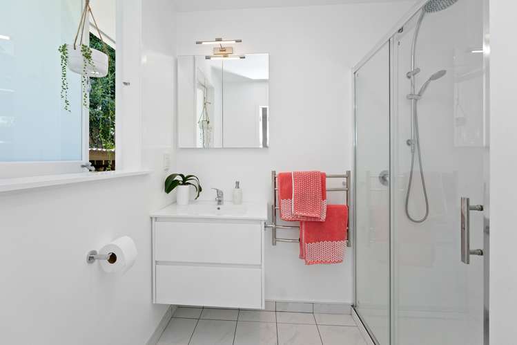7 Lemon Street Otaki_18
