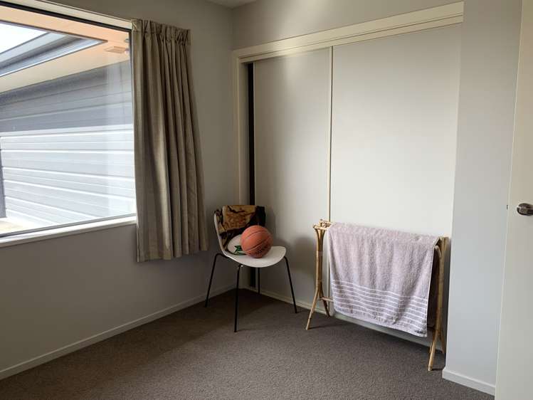 3 Somerset Grove Allenton_12