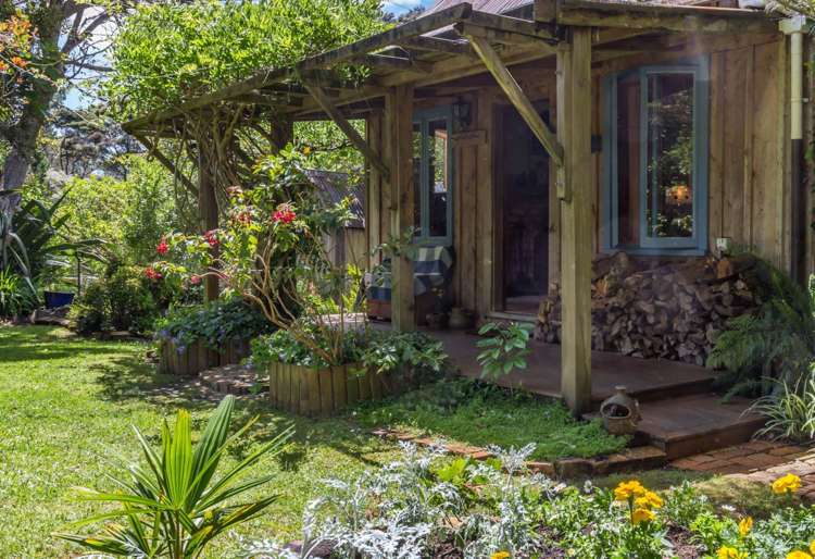 62 Chatham Avenue Paremoremo_27