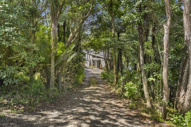 10 Beach Street Sandspit_31