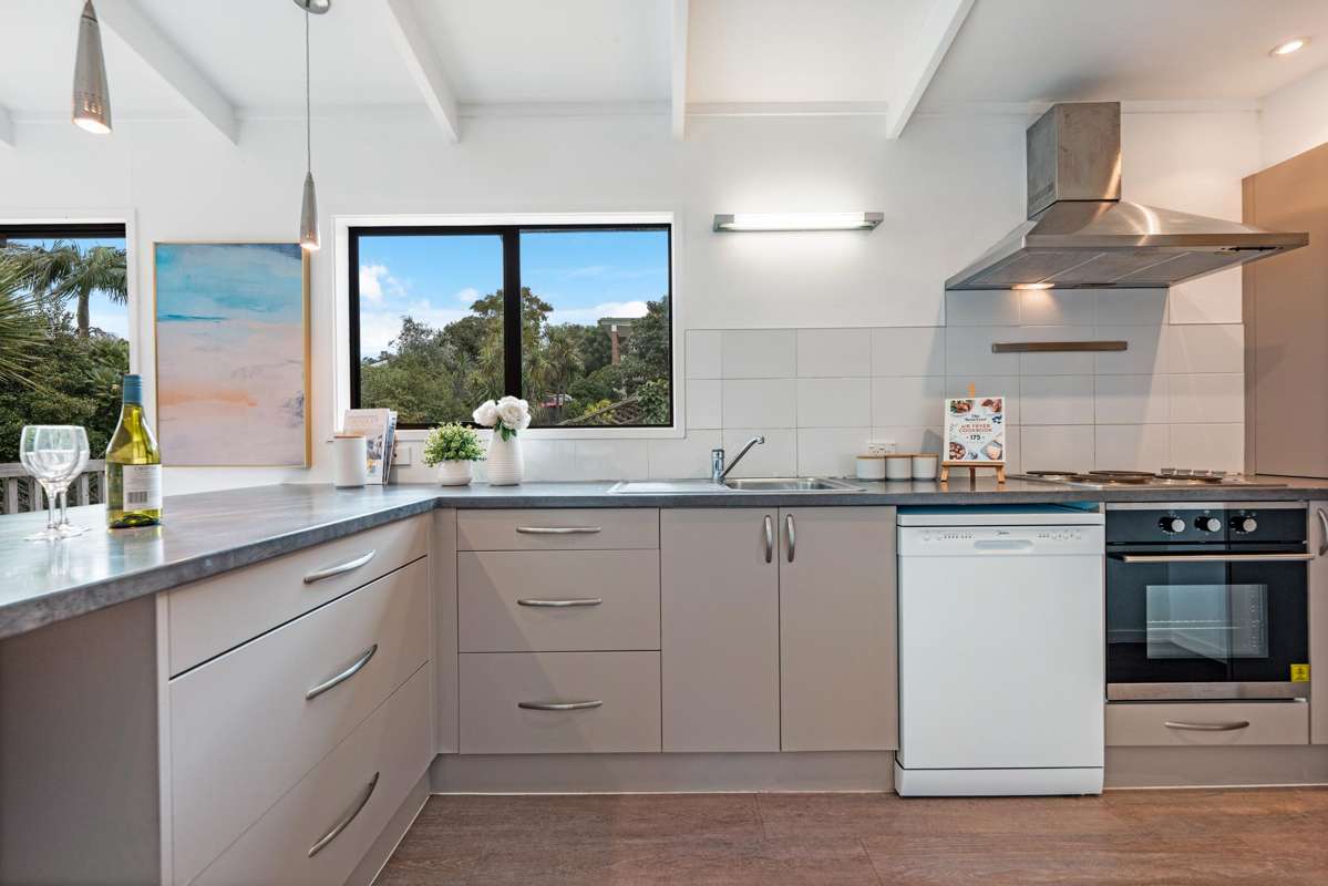 2/104 Ocean View Road_1