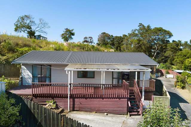 1/76 Chilcott Road Henderson_1
