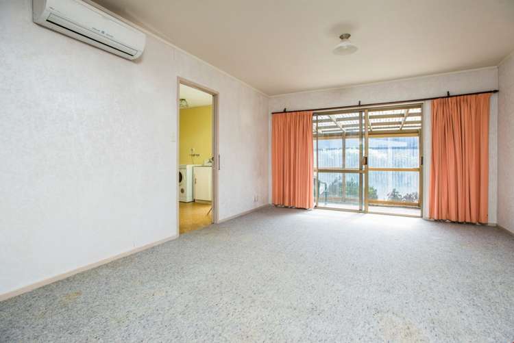 2/1a Clark Road Pahurehure_7