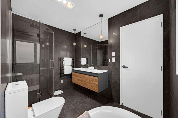 32 Tir Conaill Avenue Flat Bush_37