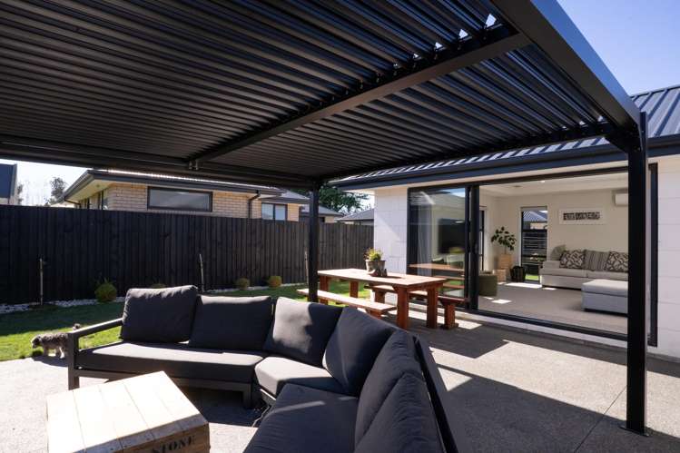 42 Furlong Street Yaldhurst_21