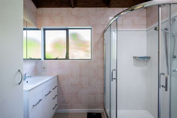 2/226 Birkdale Road Birkdale_5