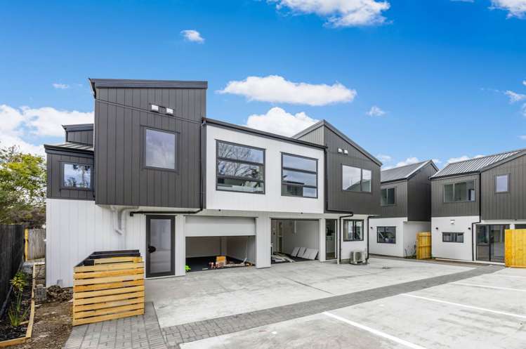 2/69 Walworth Avenue Pakuranga Heights_13