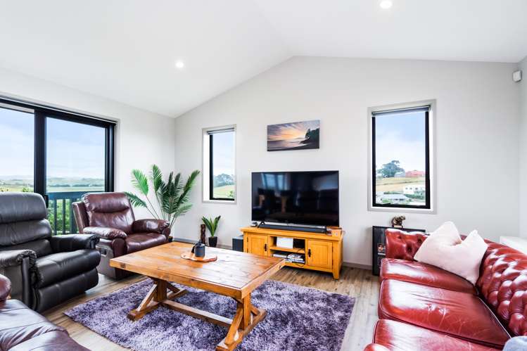 9 Seascape Crescent Waipu_23
