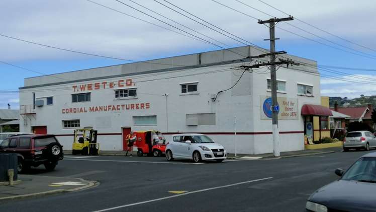 Kiwi beverage maker Wests Cordials seeks new owner