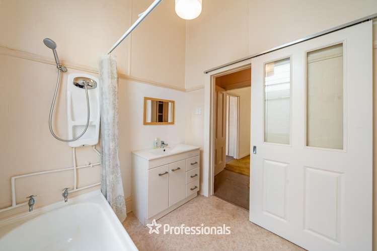 244 Rintoul Street Berhampore_18