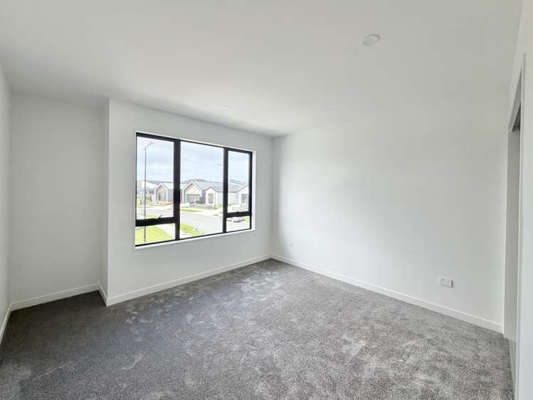 1 Rillside Crescent Milldale_12