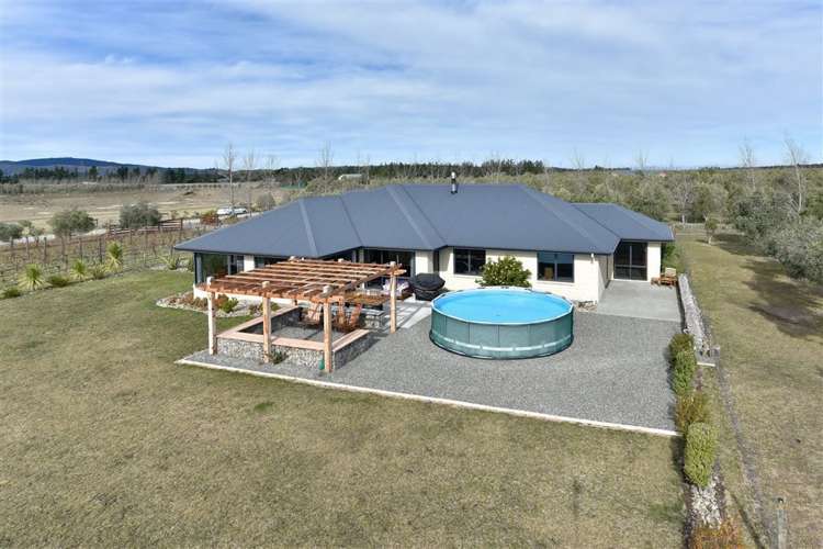323 Georges Road Amberley_13